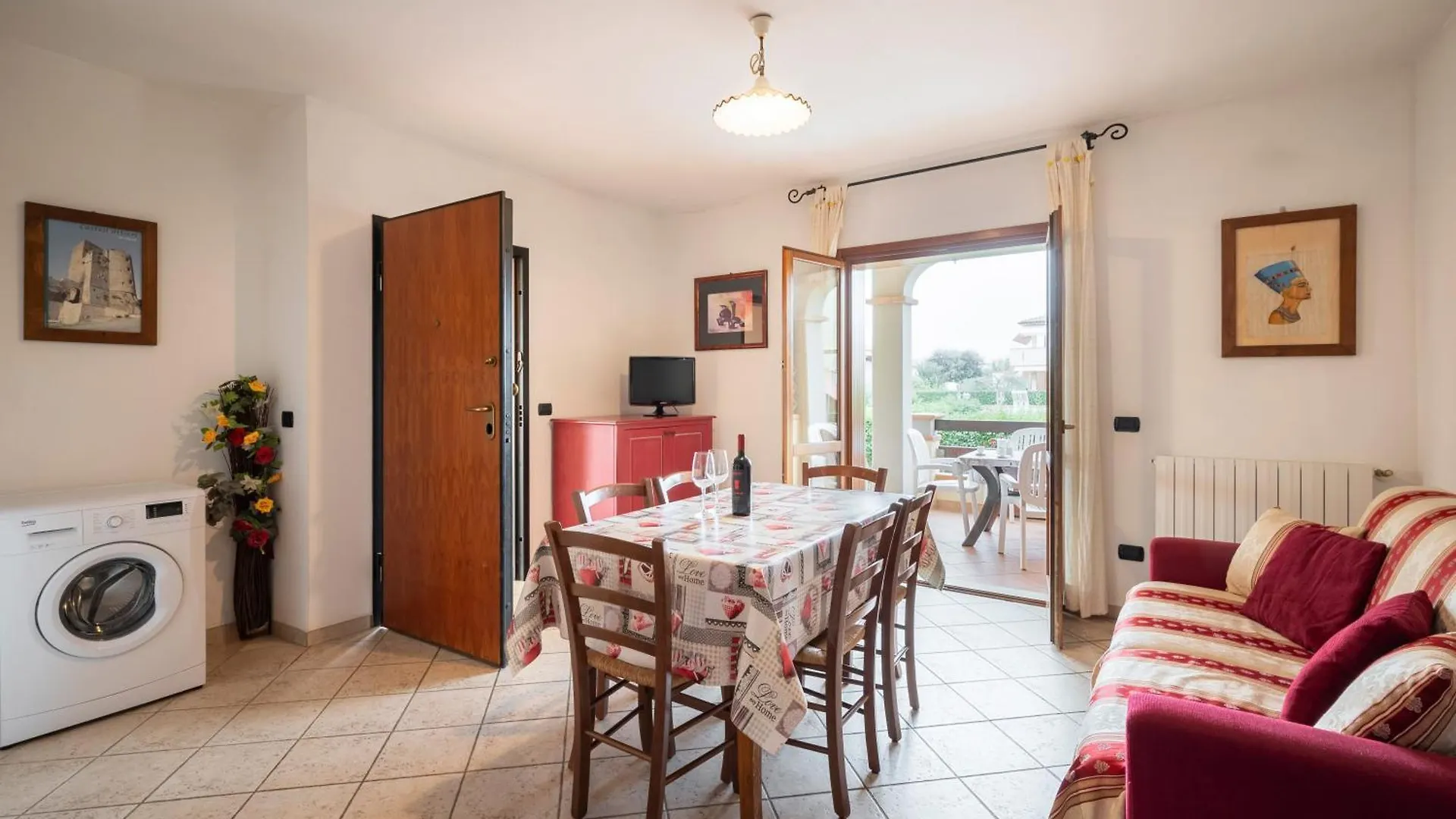 Follonica Apartments - Pool & Relax 0*,